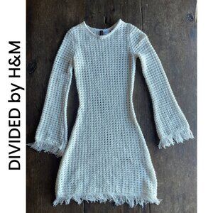 DIVIDED by H&M I Fringe-trimmed Hole-knit Dress I Size XS
